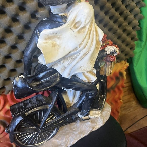 Rachel Zoe Day of the Dead Love Never Dies Bike Couple Skeleton Statue Figurine - Picture 6 of 8